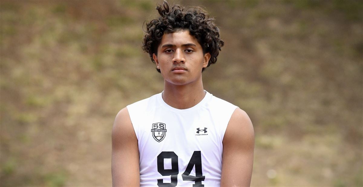 2025 QB Jaron Keawe Sagapolutele set to see Washington