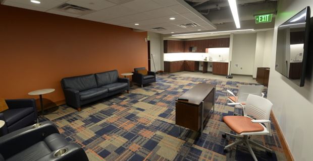 Auburn Volleyball Opens New Facility