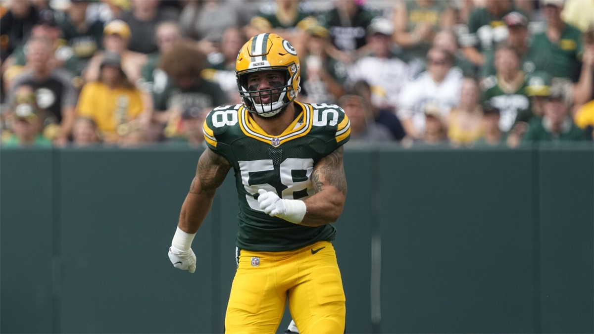 Packers: Becoming a father and author, Dillon has improved focus