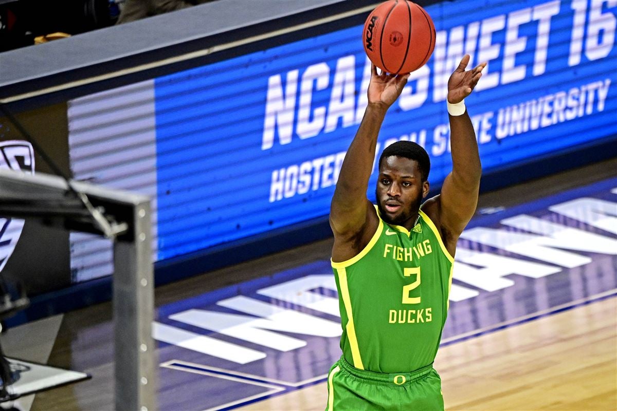 Oregon seniors Chris Duarte and Eugene Omoruyi expected to move on to the pros after season-ending loss