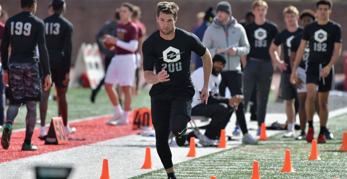 Taylor Heinicke Honors Virginia Cavaliers with Nike Shoes - Sports  Illustrated FanNation Kicks News, Analysis and More