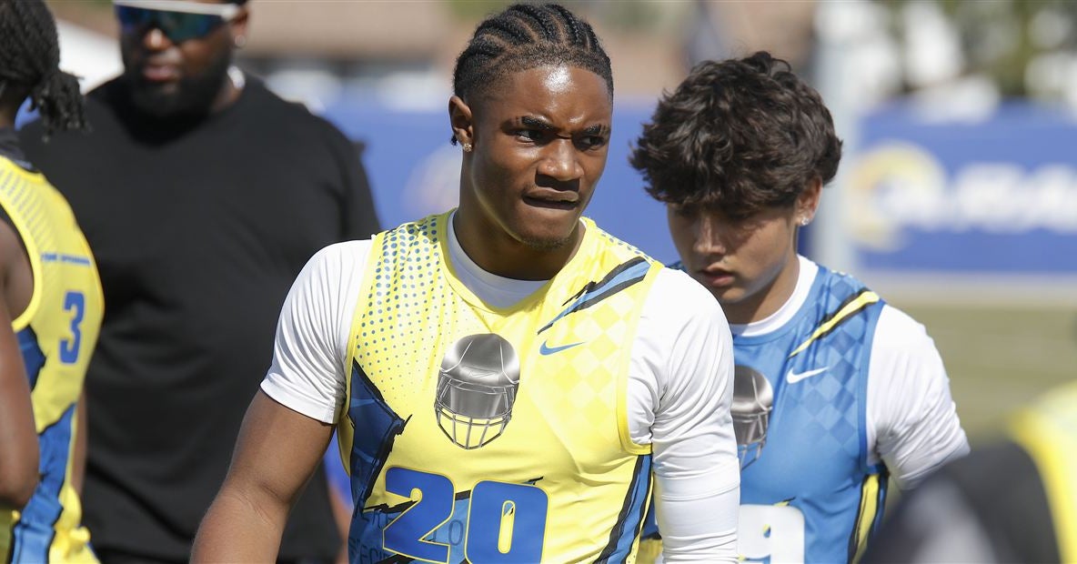 5-star CB Donte Wright has flipped his commitment to Miami from Georgia