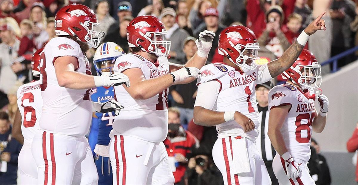 Arkansas Football: KJ Jefferson ranks high in 247Sports QB rankings