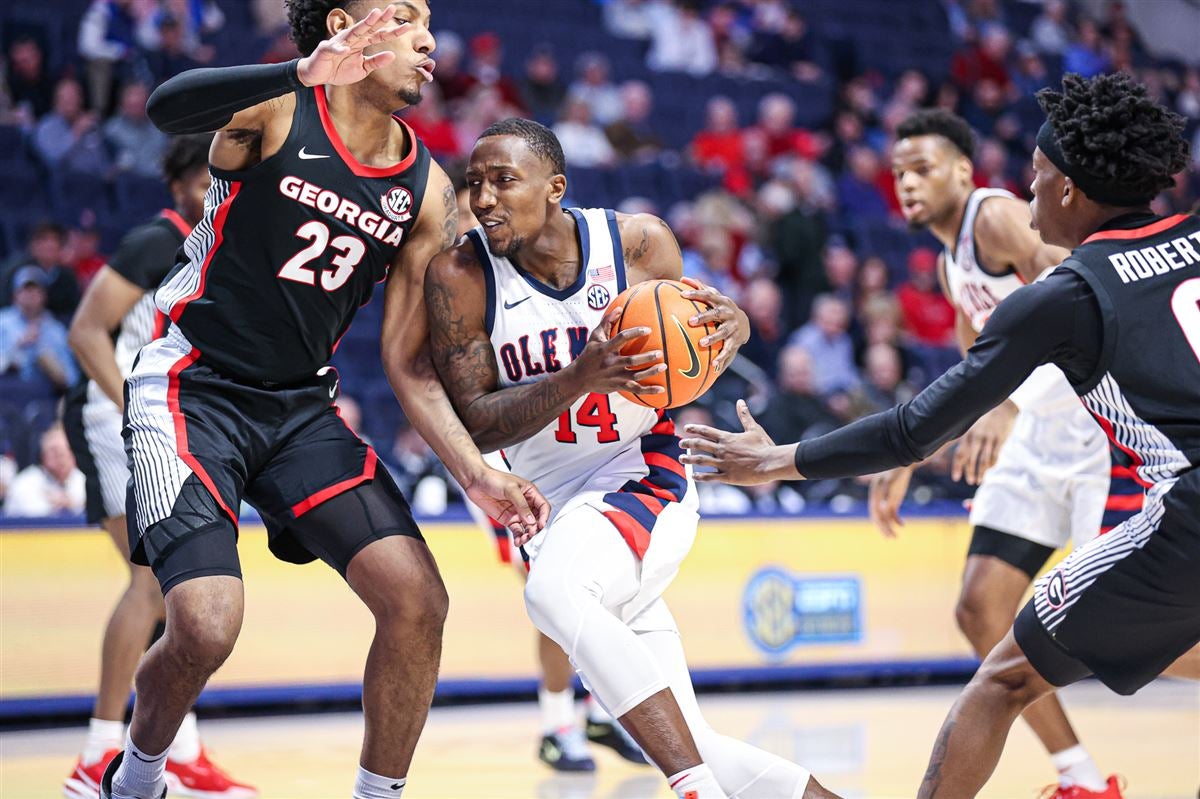 HAPPENING NOW: Ole Miss hoops taking on Georgia at home - Vimarsana News