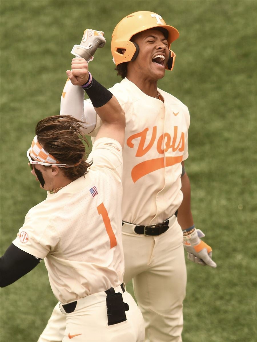 Tennessee baseball's Trey Lipscomb posting crazy home run pace - On3