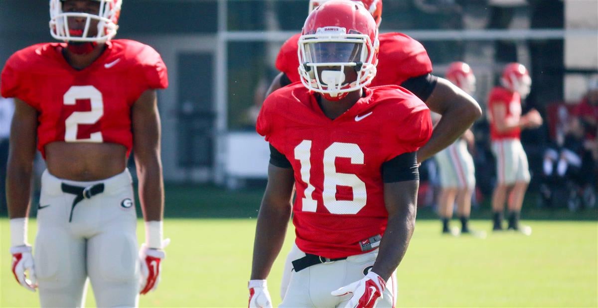 UGA nabs four-star athlete Isaiah McKenzie, Georgia Sports