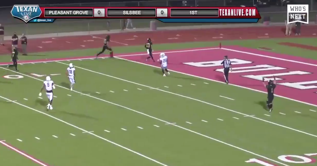 WATCH: Landon Jackson making plays on both sides of the ball