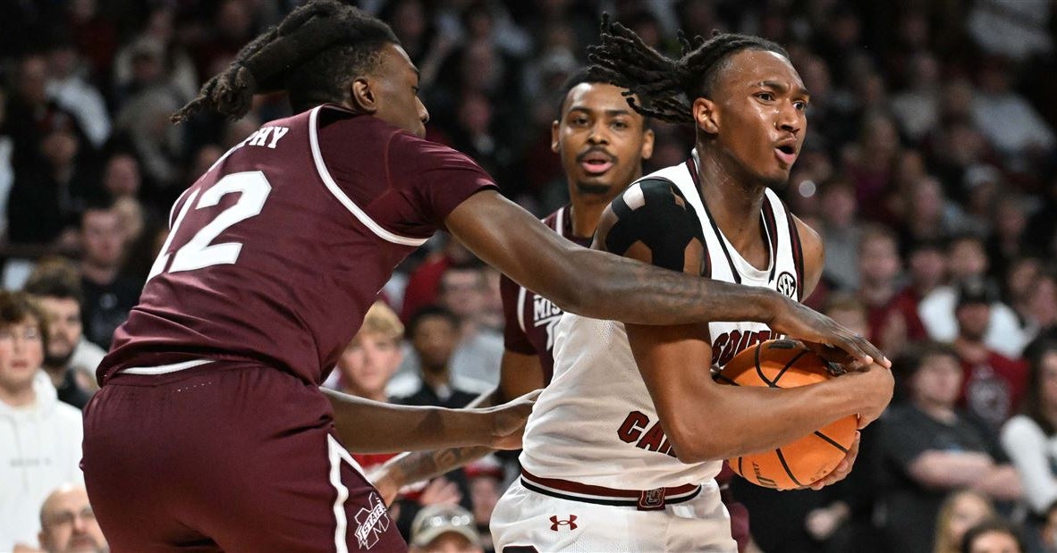 FINAL: Carolina 77 - Arkansas 64