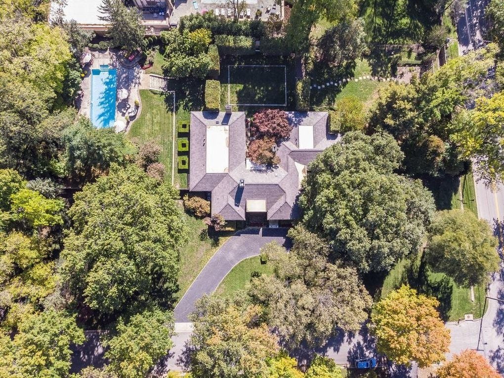 mahomes new house loch lloyd