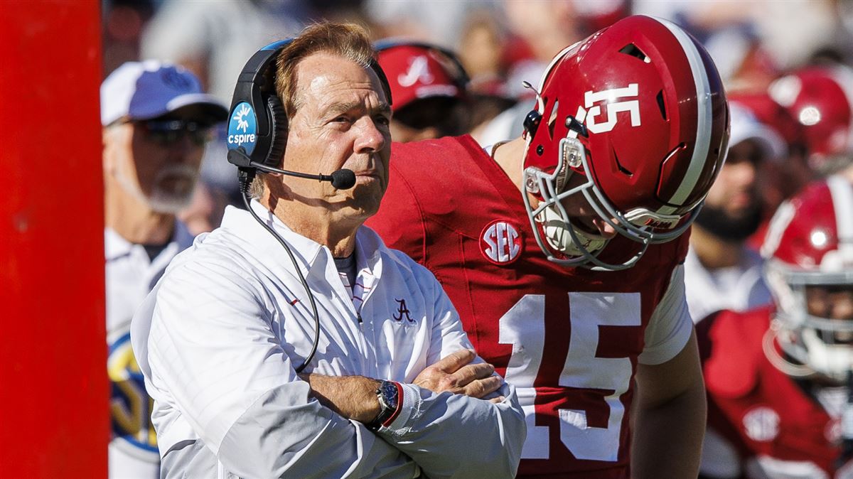 Alabama Extends NCAA Record With 16th Straight 10-Win Season