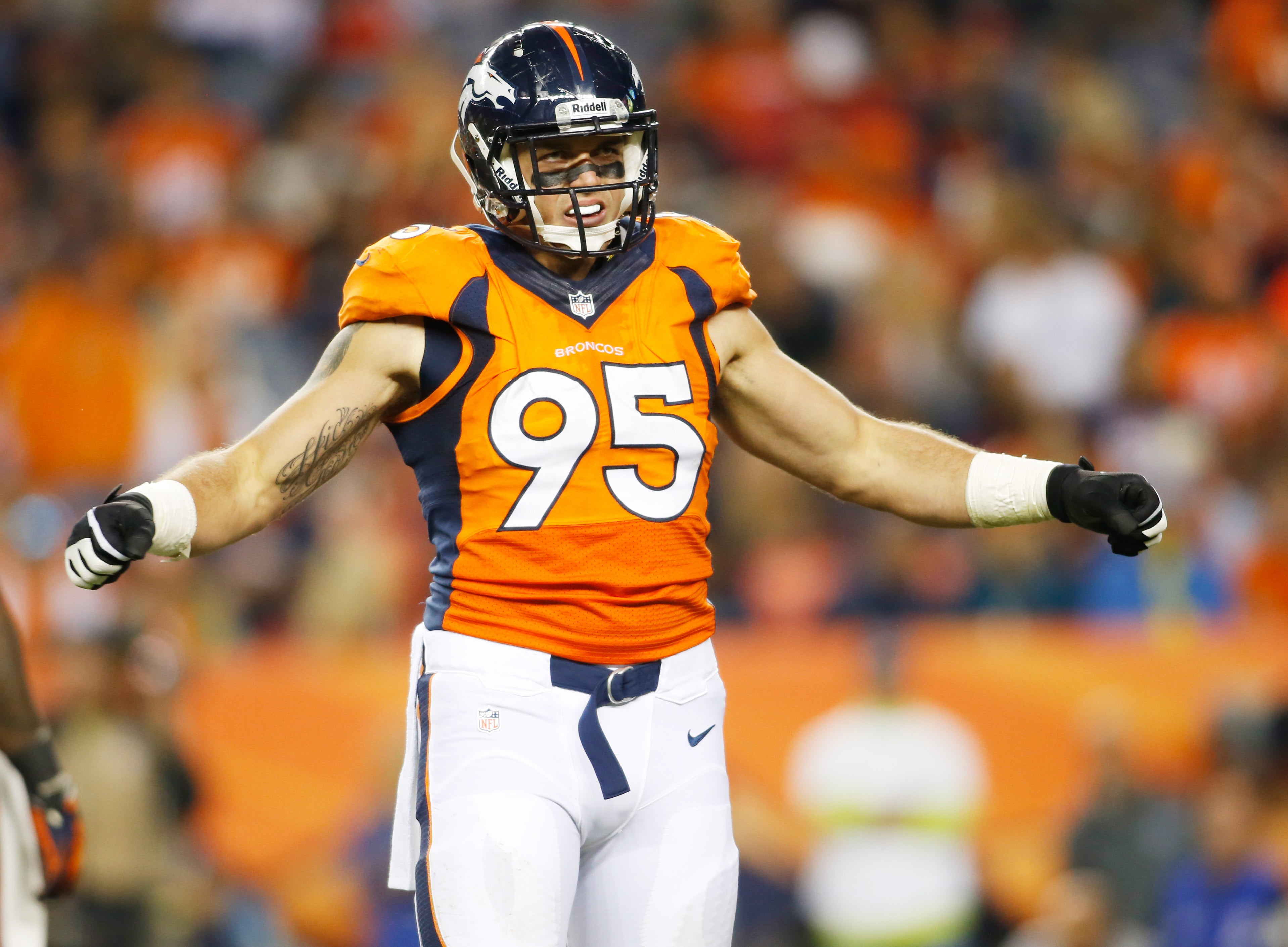 Denver Broncos DE Derek Wolfe's New Website Is Now Live