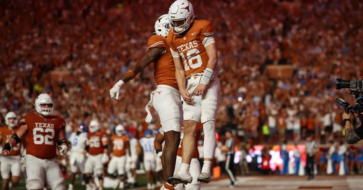 Texas Longhorns jump up in latest AP Poll following win over Ole Miss