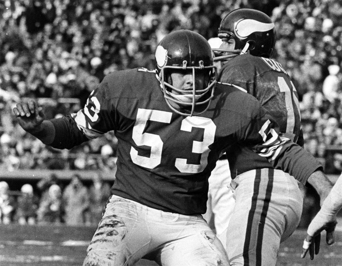 Mick Tingelhoff, 81, Vikings Hall of Fame Center, Dies at 81 - The New York  Times