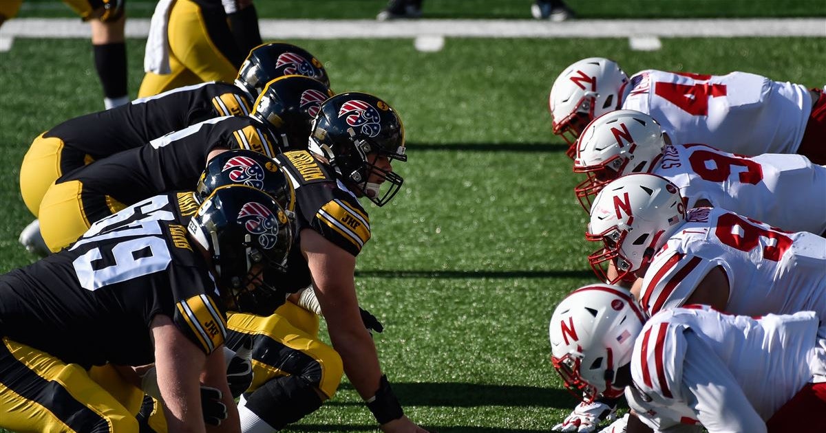 Reaction: Iowa, Nebraska tied up 13-13 at halftime