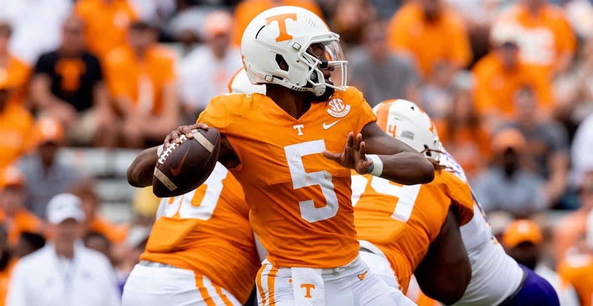 LOOK: Tennessee announces uniform combination for Alabama game