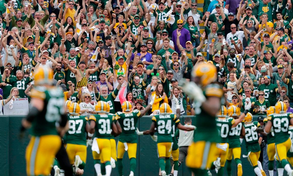 Packers announce no fans in stands for first 2 games at Lambeau Field