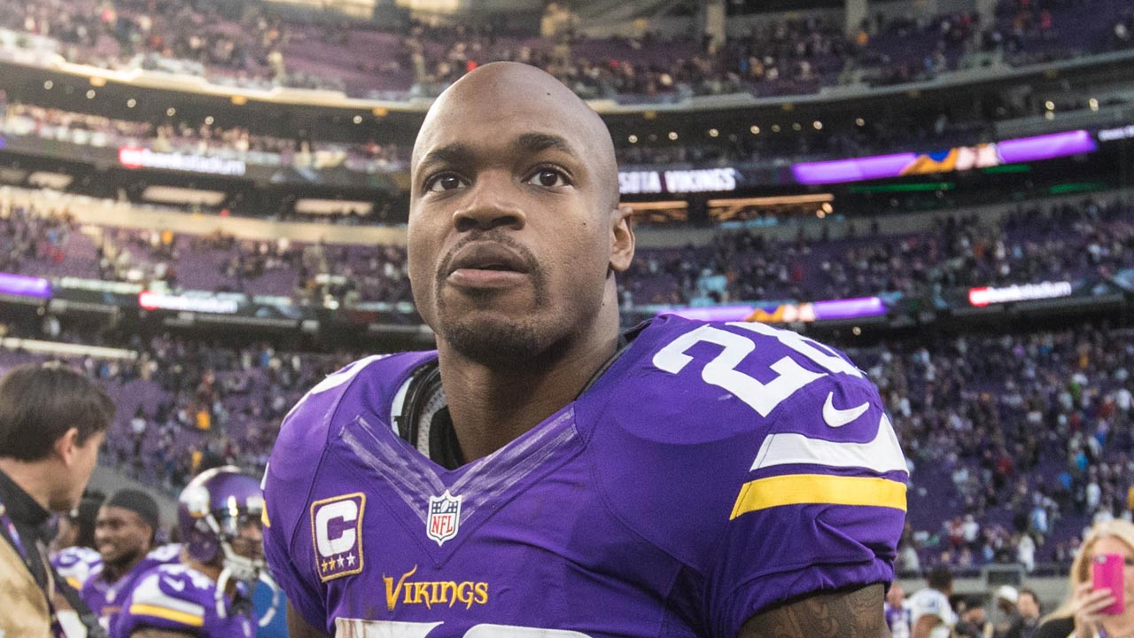 AP Source: Adrian Peterson Takes Free Agent Visit To Seattle - CBS Detroit