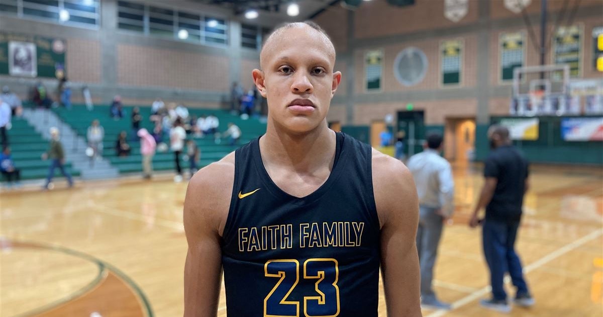 Five-star Jordan Walsh commits to Arkansas Five-star Jordan Walsh commits to Arkansas