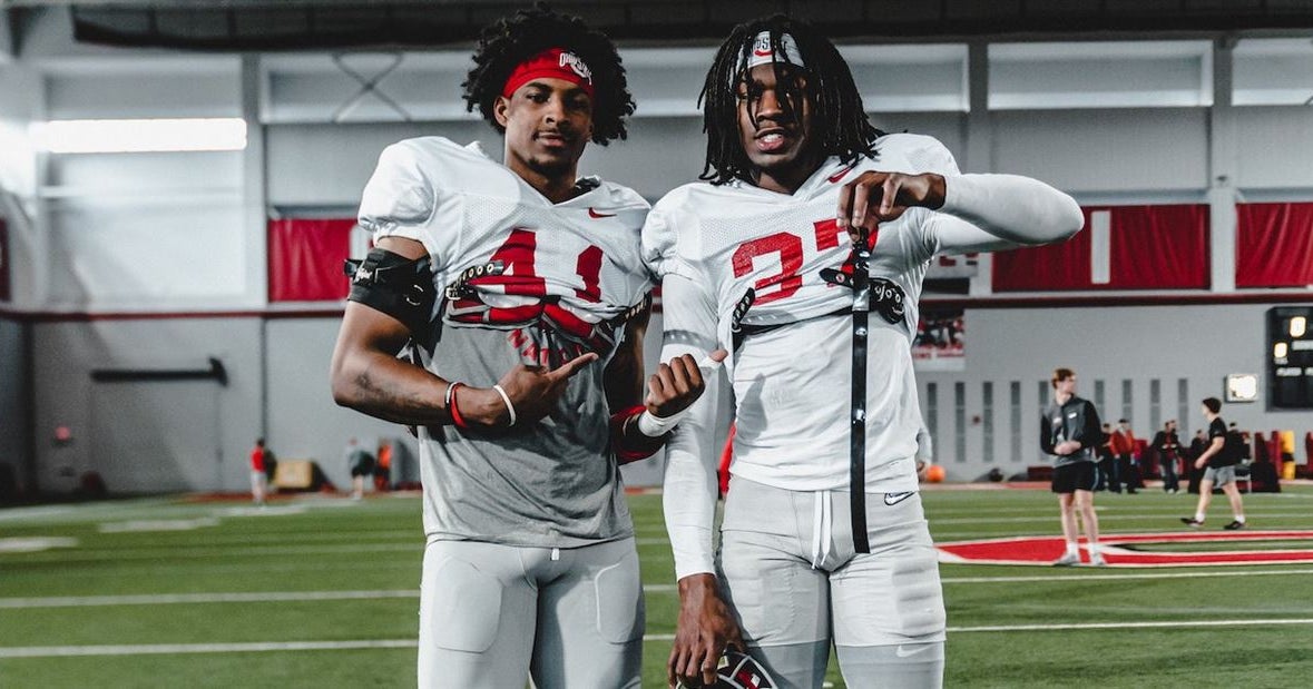 Ohio State's Kye Stokes has his black stripe removed