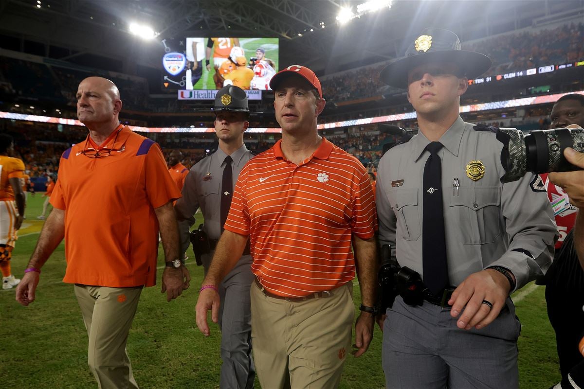 Clemson football's potential downfall under Dabo Swinney pondered by media after Orange Bowl loss to Tennessee - Vimarsana News
