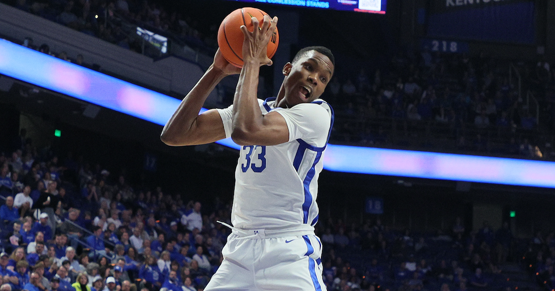 Kentucky basketball center Ugonna Onyenso enters transfer portal