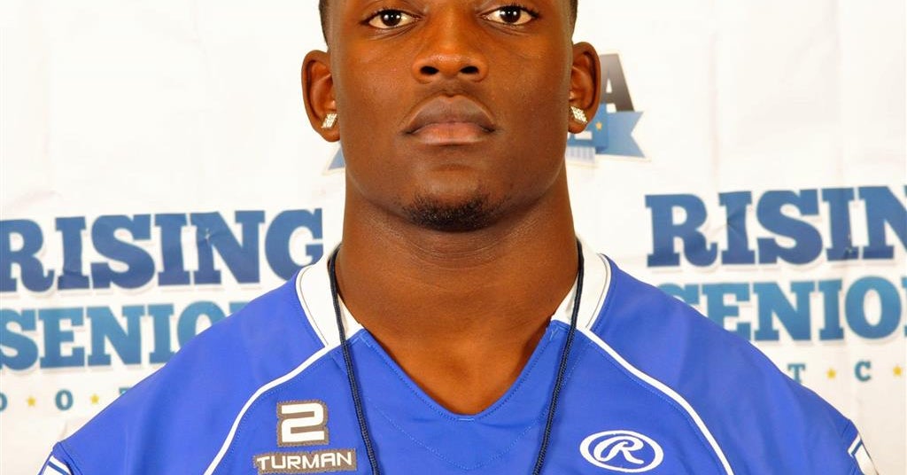 Octavis Johnson commits...