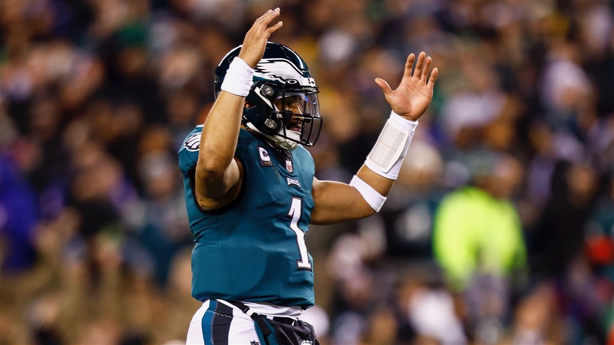 Eagles HC compares Jalen Hurts to Michael Jordan after win over