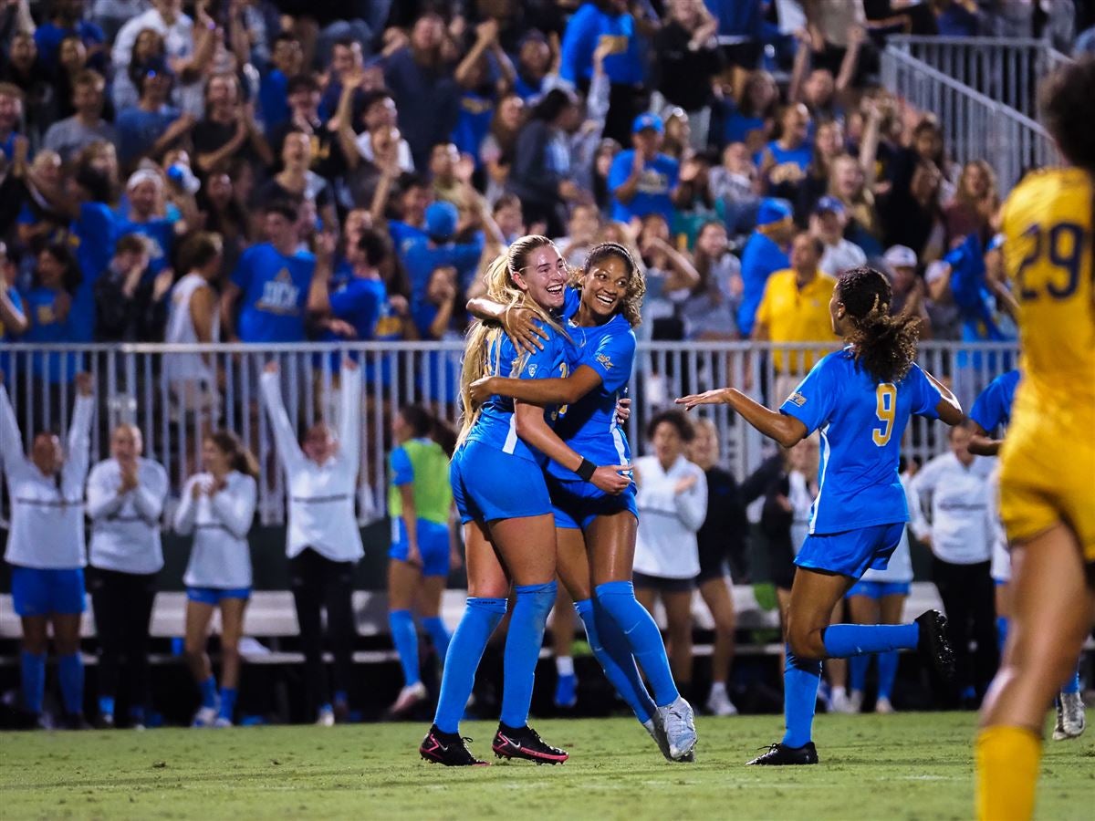 No. 1 UCLA Women's Soccer Defeats Cal 42 in Pac12 Opener