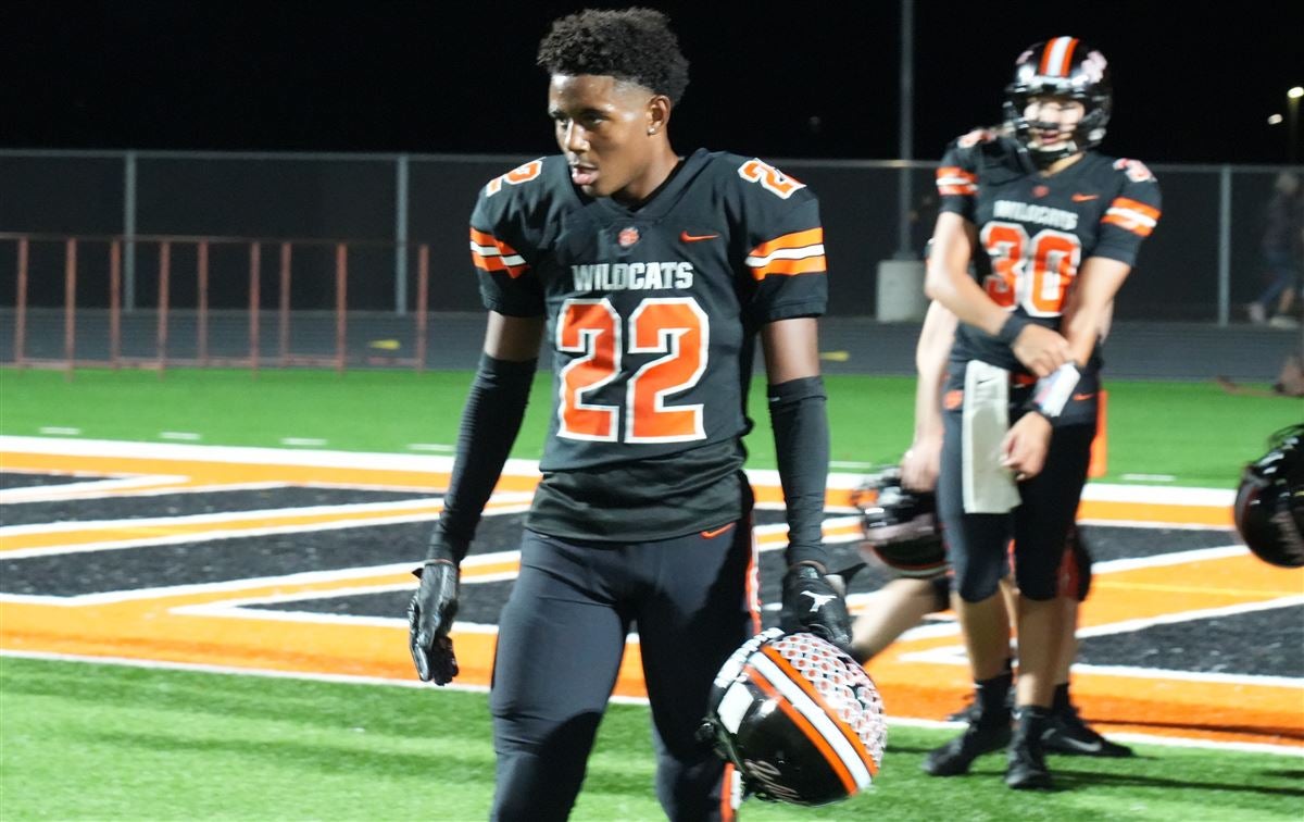 GoVols247 Podcast: Wisconsin CB Tre Poteat commits to Tennessee football