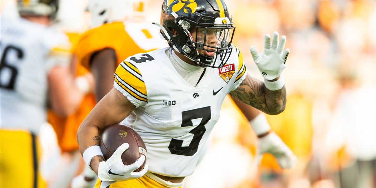 Iowa Football: Kaleb Brown could be key to unlocking perimeter passing game