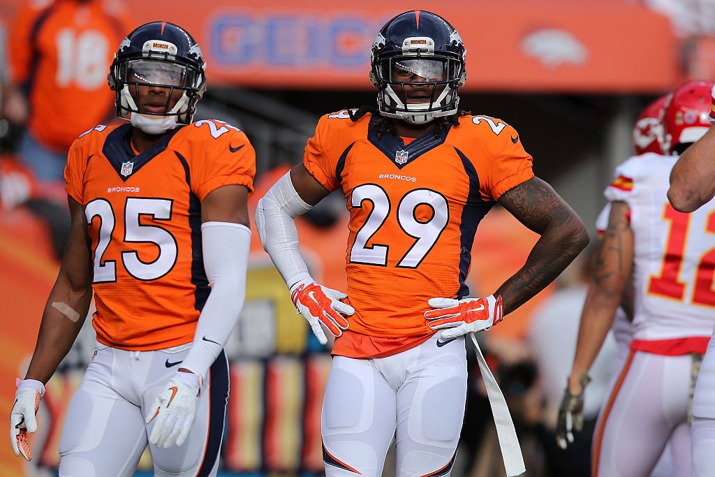 Denver Broncos Unveil Jersey Numbers for New Free-Agent Crop - Sports  Illustrated Mile High Huddle: Denver Broncos News, Analysis and More