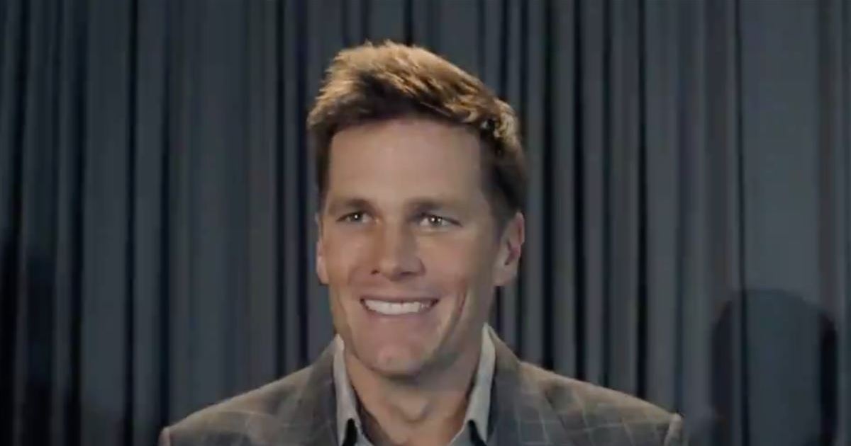 WATCH Tom Brady, Rob Gronkowski star in banned Super Bowl commercial