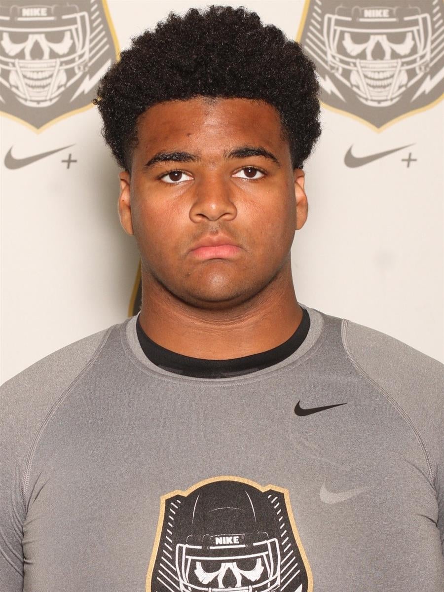 Max Siegel II Notre Dame Offensive Line max-siegel-ii-notre-dame-offensive-line