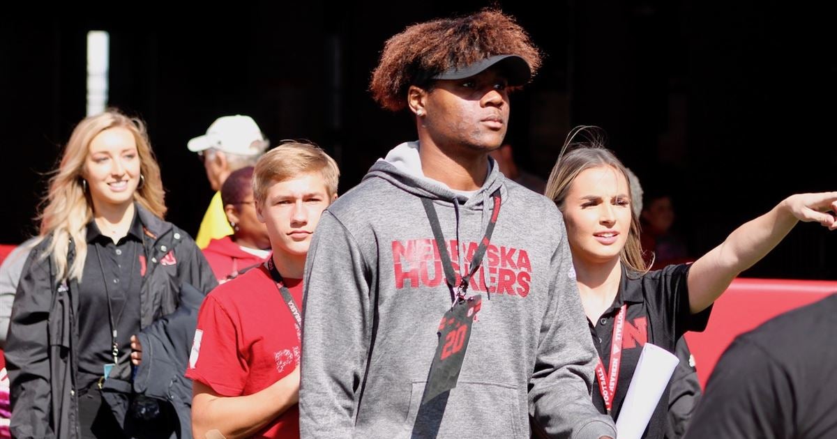 Zavier Betts scores first career touchdown at Nebraska