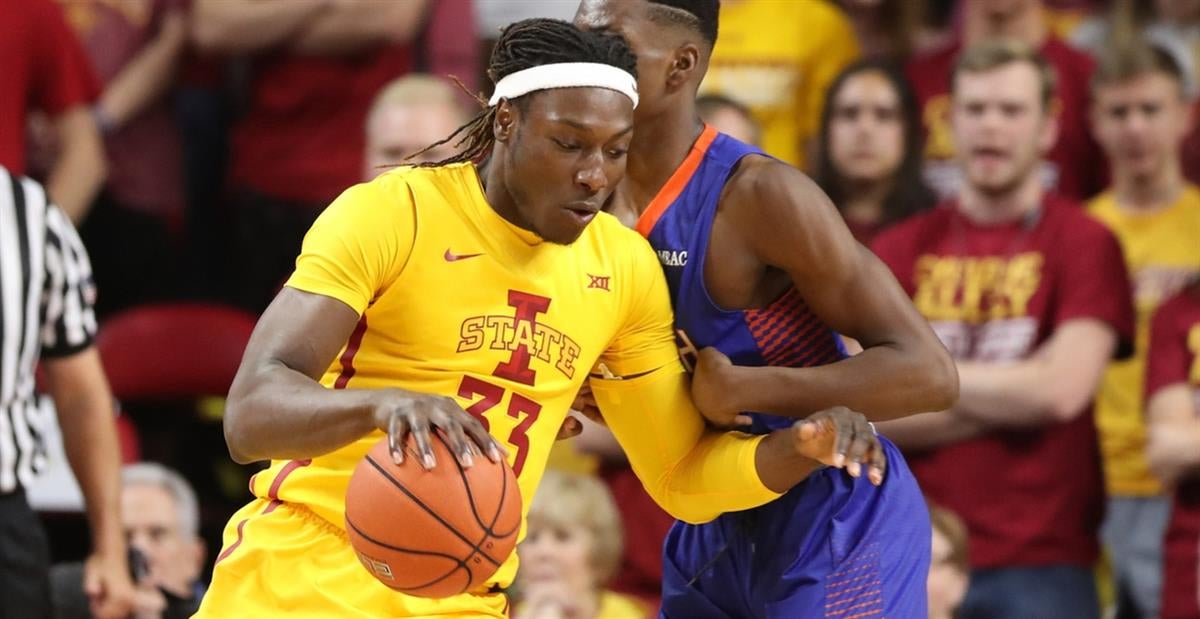 Ventil während Ausgrabung solomon young basketball Gießen Organ Heilige