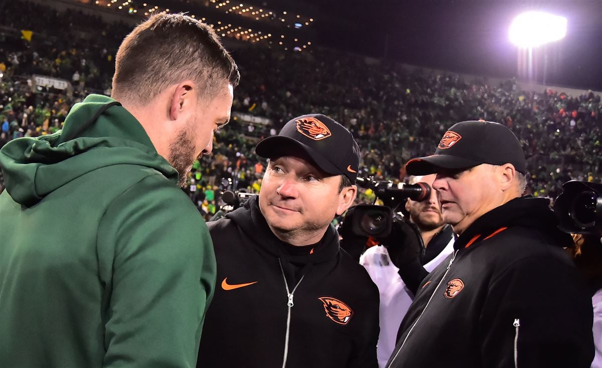 Grading Oregon's home blowout of rival Oregon State