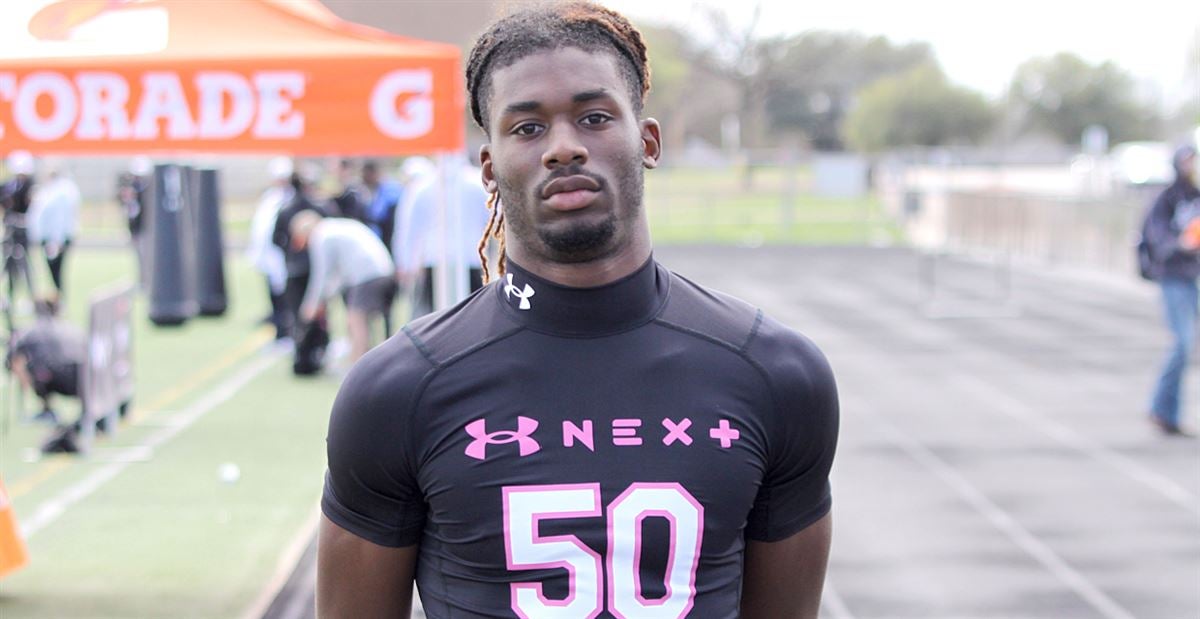 Myles Davis commits to A&M earlier than planned 'I’ve known in my heart for a while'