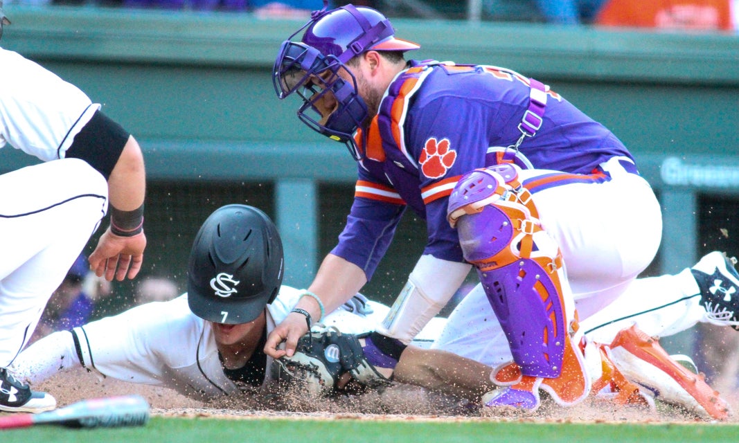 Clemson has 2 dependable catchers