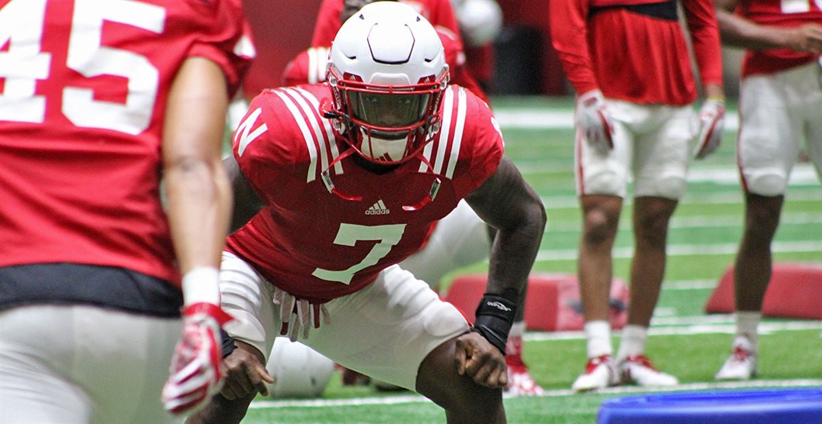 49ers expressing interest in Nebraska RB Devine Ozigbo and LB Dedrick  Young, per report