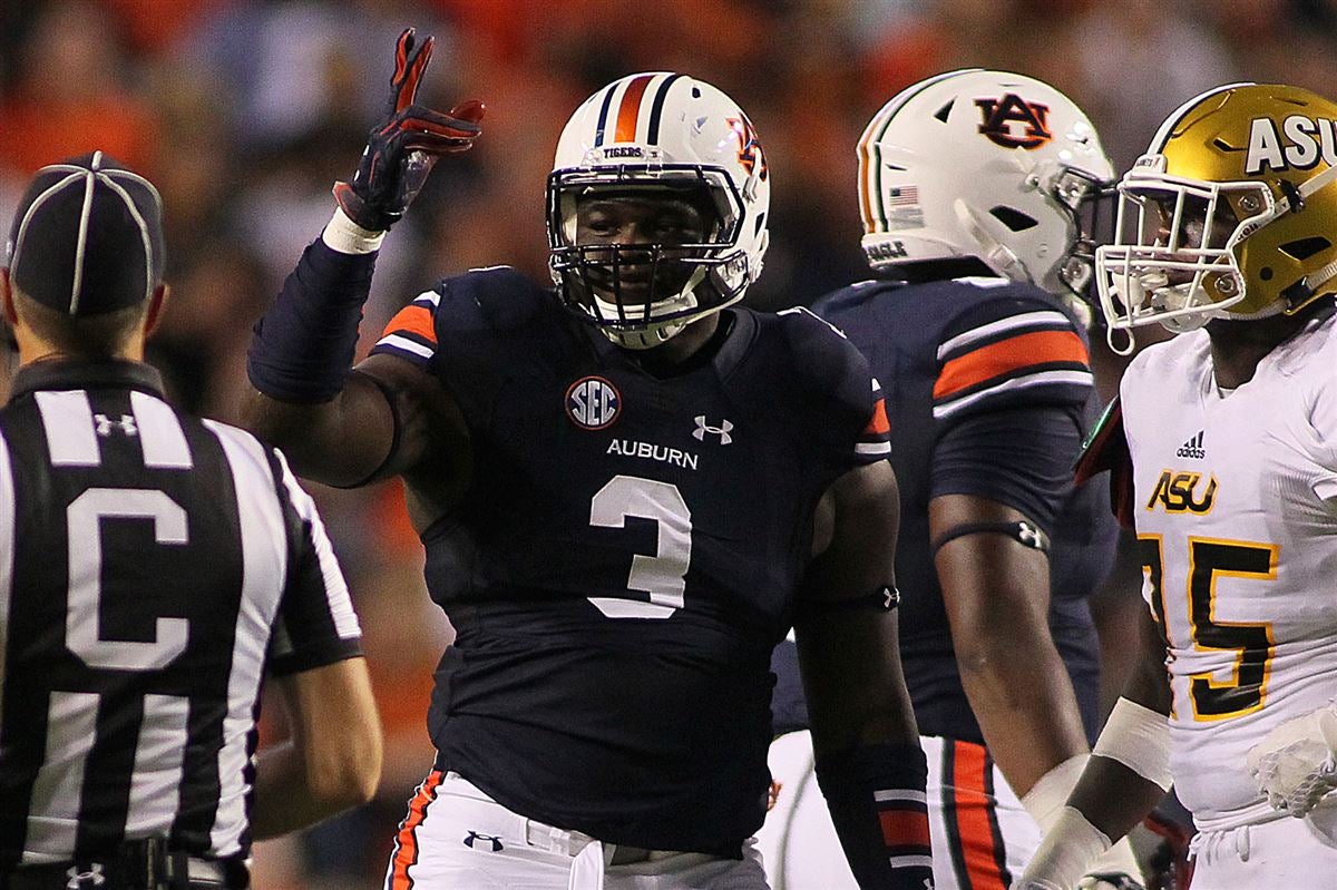 One last dance': Marlon Davidson senior spotlight - Auburn University  Athletics