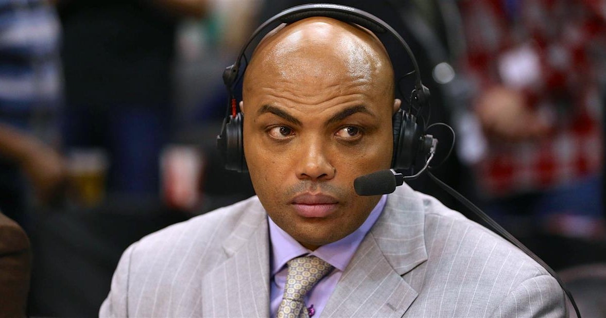 Charles Barkley reveals bracket, doesn't pick Kentucky to win