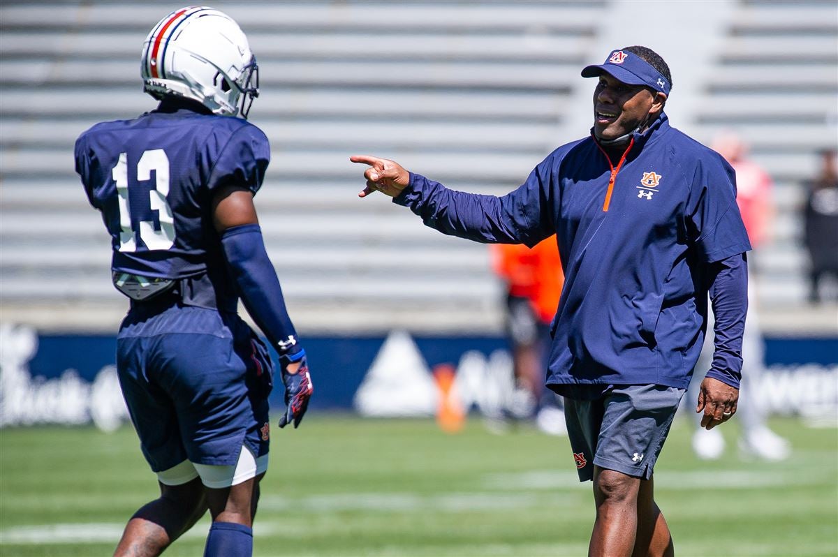 IN PHOTOS More from Auburn football spring practice