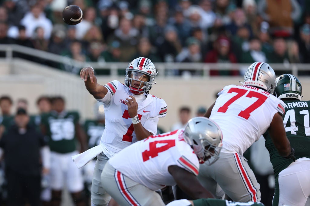 CJ Stroud throws 6 TDs, No. 3 Ohio State tops Michigan State