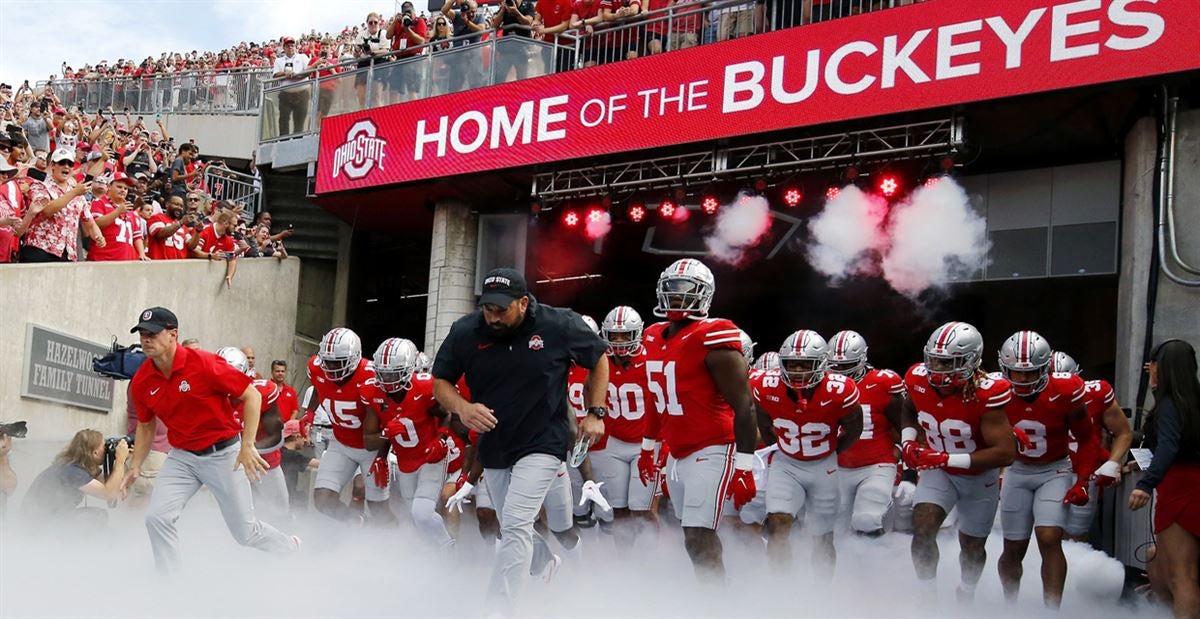 RB TreVeyon Henderson and DE JT Tuimoloau are the latest top Ohio State  players returning for 2024 - Yahoo Sports