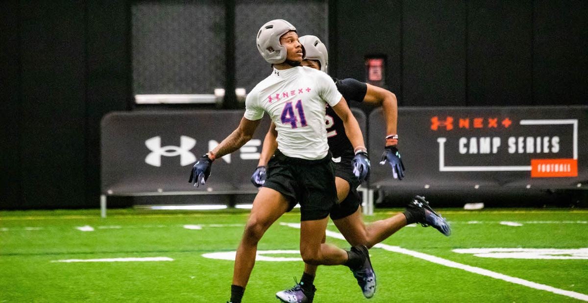 2025 5-star WR hoping to visit Florida in the near future