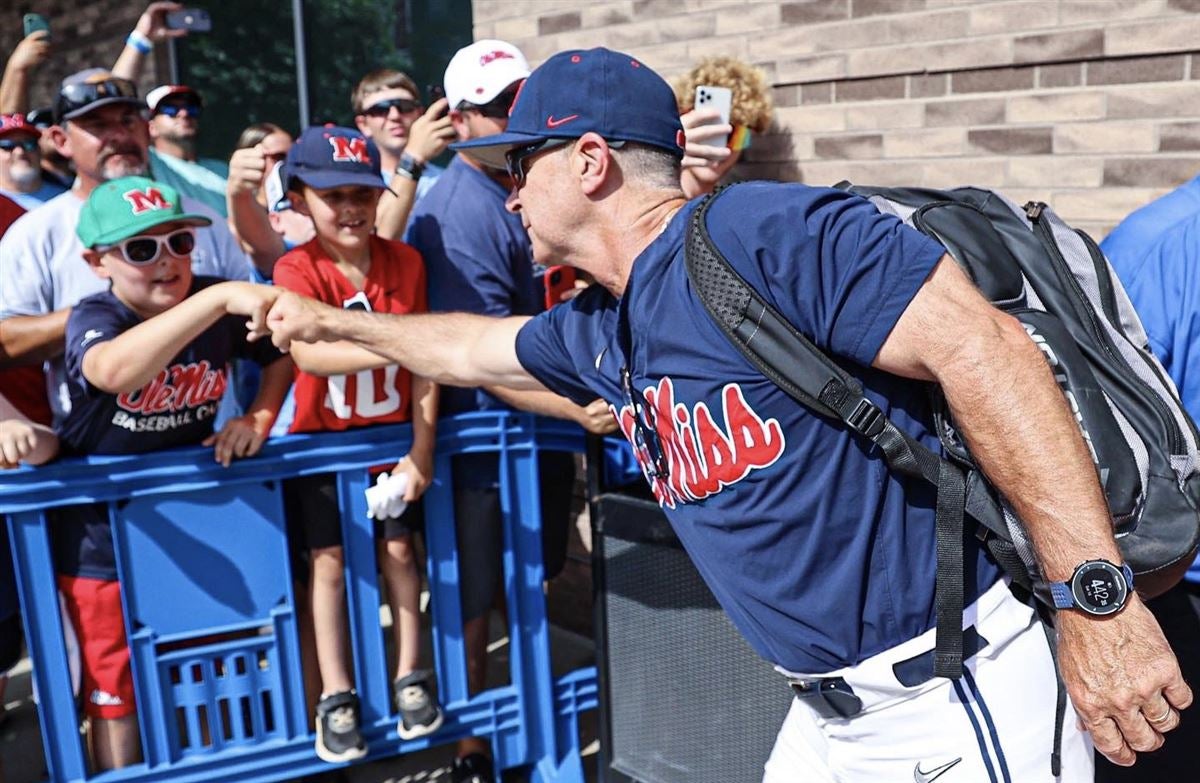 Mike Bianco Named National Coach of the Year, Ole Miss