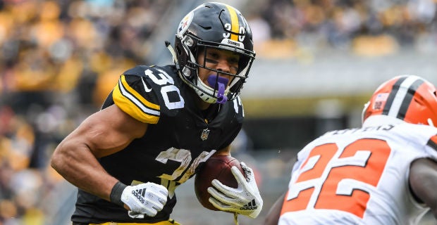 Steelers' rookie James Conner dazzles in return to practice