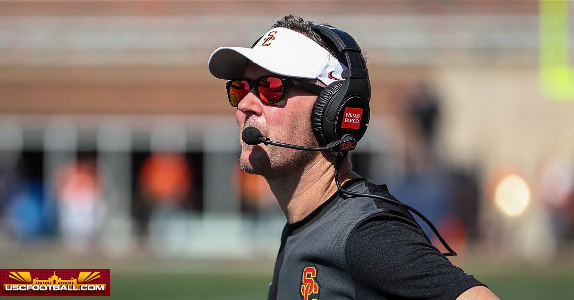 Lincoln Riley downplays effect of food poisoning on USC football's 34-32 loss at Illinois