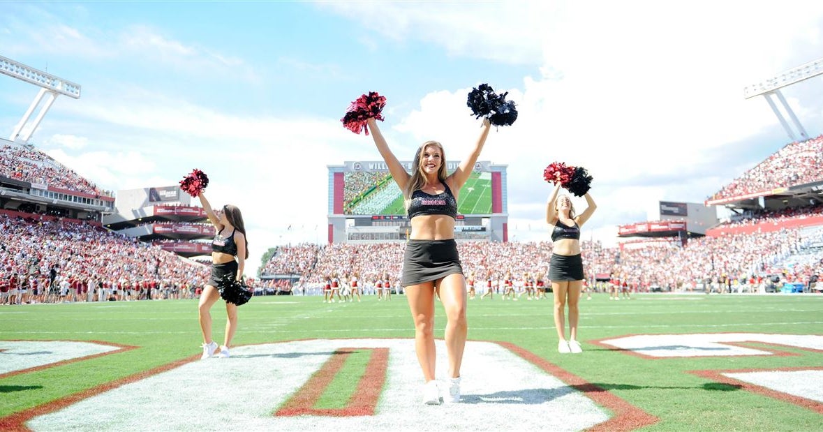 Carolina sets 2019 spring game date