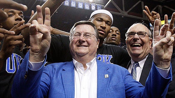 Former Kentucky Men's Basketball Coach Joe B. Hall Dies At 93